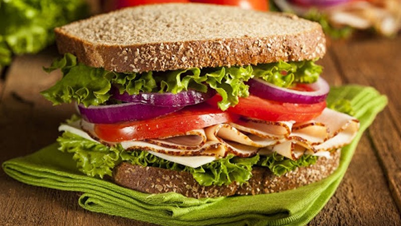 Sandwich bò