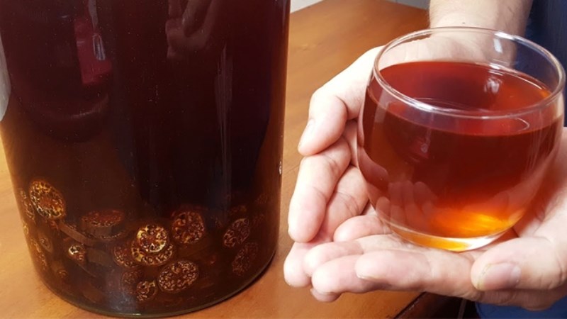 Rượu chuối hột rừng