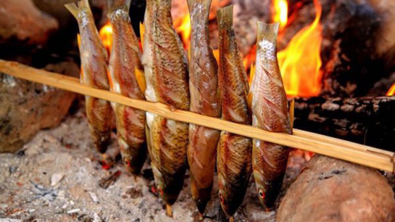 Món cá nướng đồ
