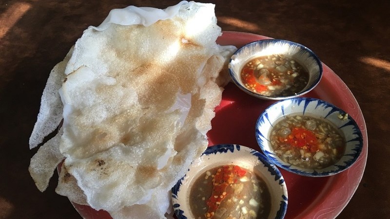 Bánh tráng đập Hội An