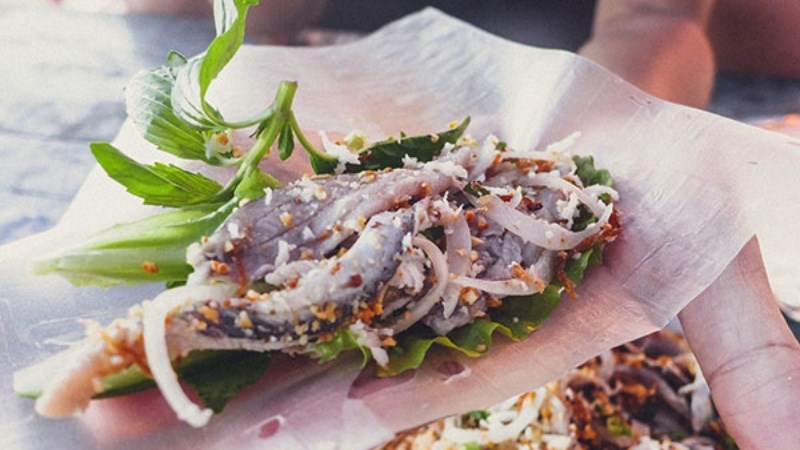 Gỏi cá bỗng sông Lô - Tuyên Quang