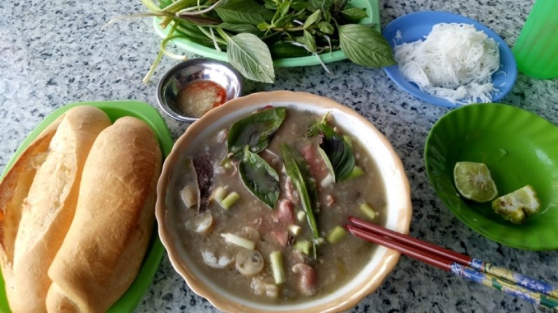 Cháo bò Tri Tôn