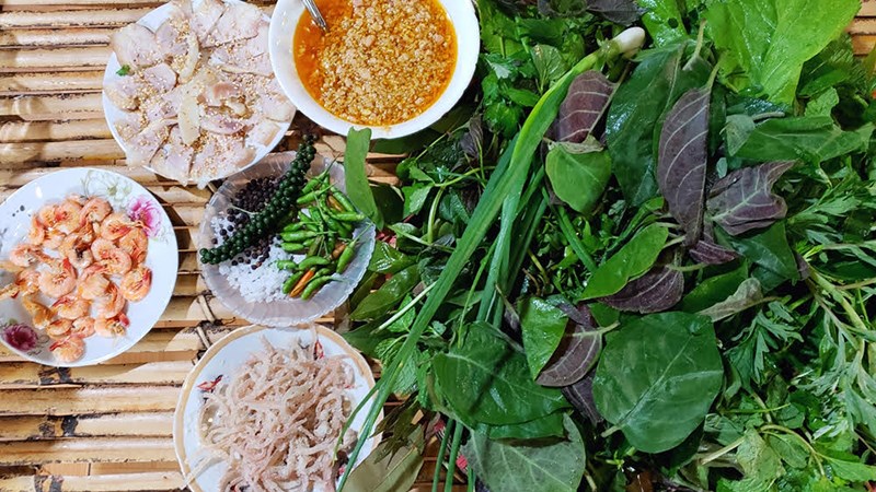 Gỏi lá