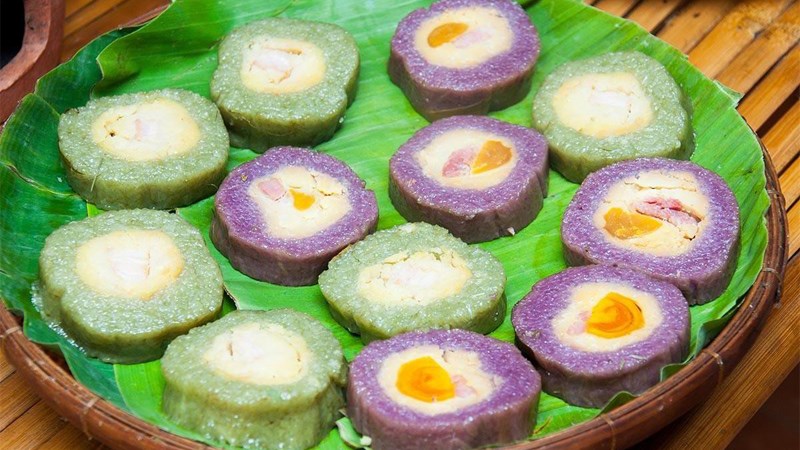 Bánh tét Long An