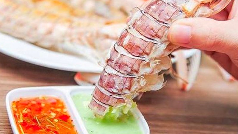 Tôm tít hấp sả bia