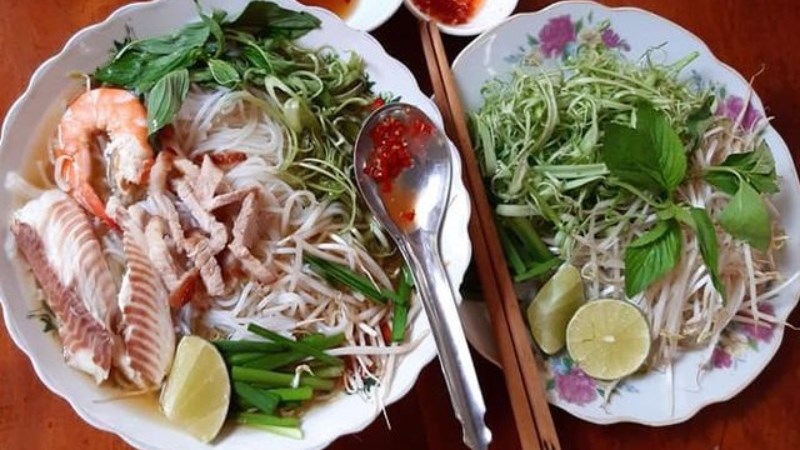 Bún nước lèo