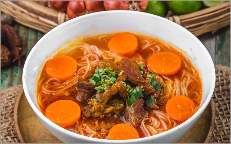 Hủ tiếu bò kho