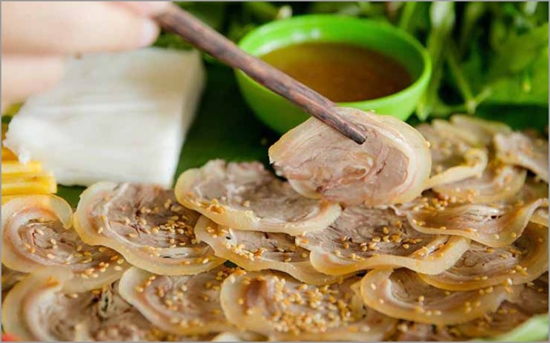 Bò tơ hấp cuốn bánh tráng