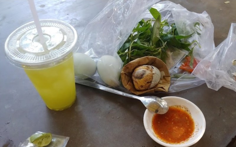Món ăn tại Quán Hột Vịt Lộn Kim Thảo (1)