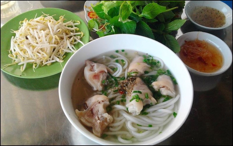 Bánh canh Trảng Bàng - Tây Ninh