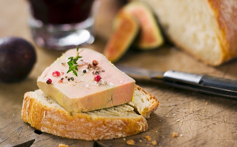 Gan ngỗng vỗ béo - foie gras là gì?