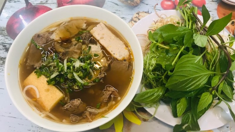 Quán Bún bò Huế Vĩ Dạ 