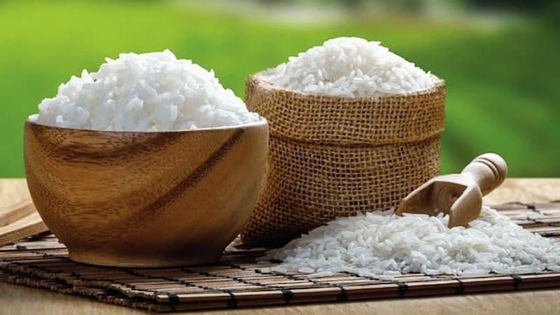 Ăn gạo sống có được không?