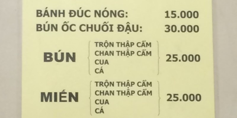 Quán bánh đúc nóng cô Nội