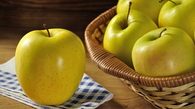 Táo Golden Delicious