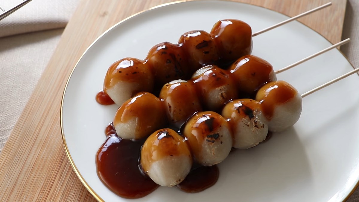 Bánh gạo nướng Nhật Bản - Mitarashi dango