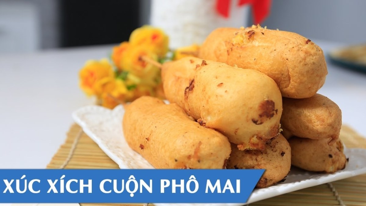 Cách làm xúc xích cuộn phô mai giòn rụm béo ngon hấp dẫn dễ làm