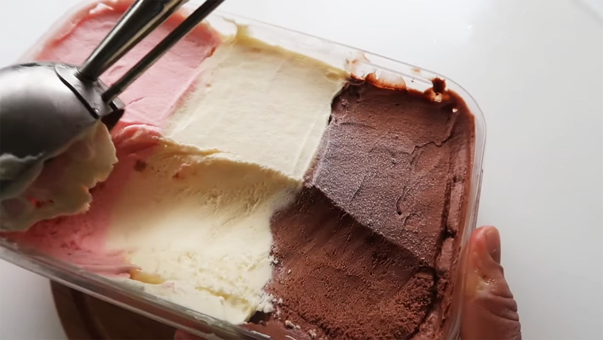 Cách Làm Kem Ba Màu - Neapolitan Ice Cream Kiểu Ý Cực Hấp Dẫn