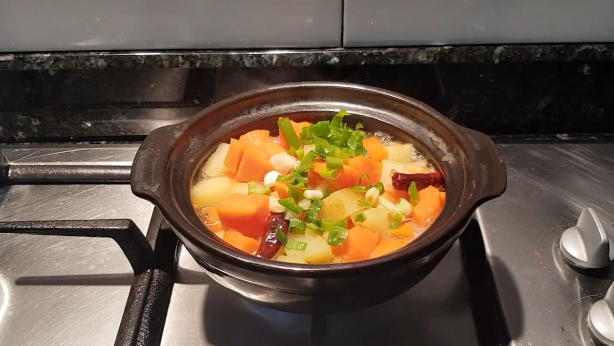 Cách nấu nướng súp gà khoai tây vừa thơm vừa ngon trượt dưỡng