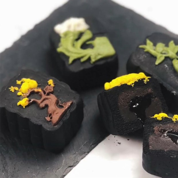 Cách làm bánh trung thu lava socola tan chảy siêu xinh siêu đơn giản