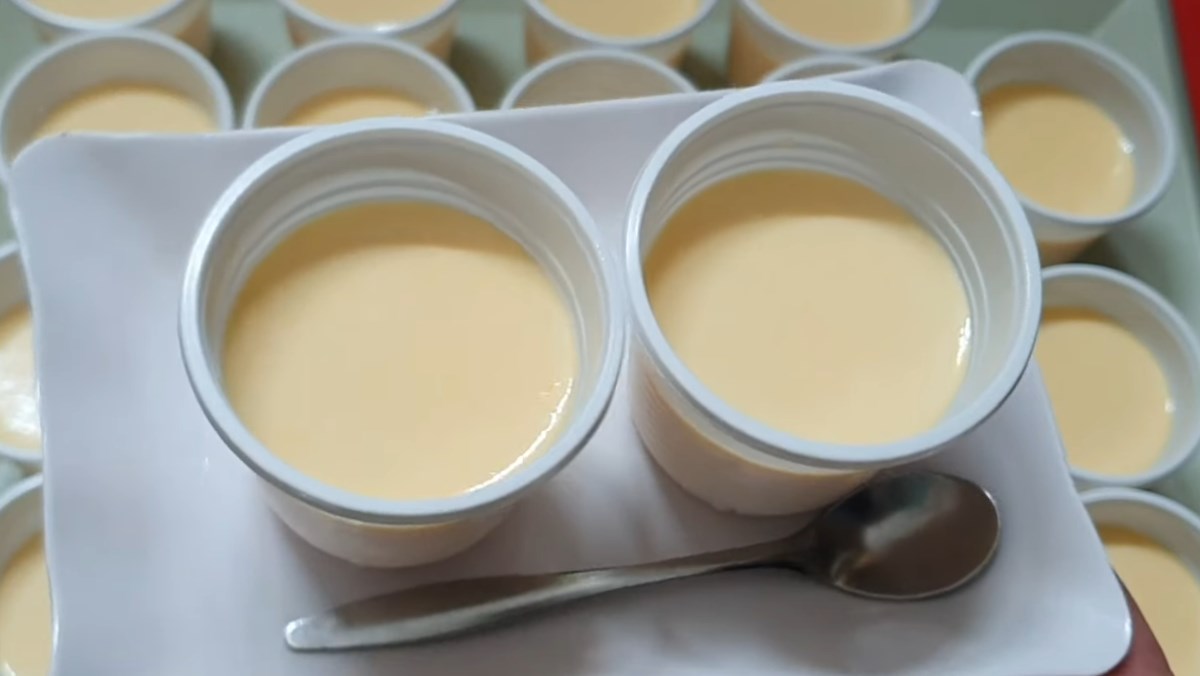 Sữa chua phô mai vàng