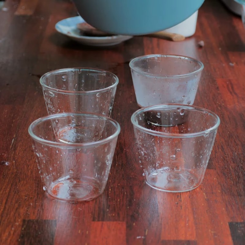 Bước 3 Đổ khuôn và làm đông pudding Pudding đậu đỏ