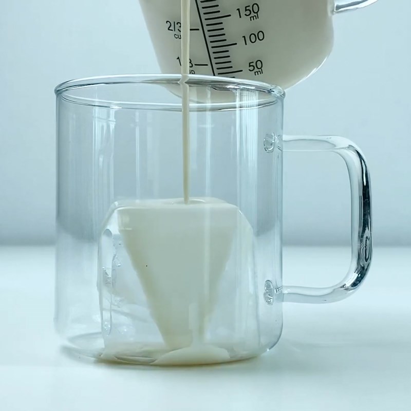 Bước 4 Hoàn thành Trà sữa ủ lạnh (cold brew)