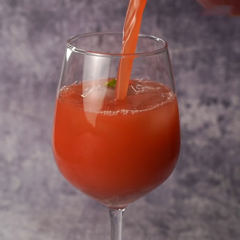 Bước 3 Hoàn thành Nước ép dưa hấu bạc hà