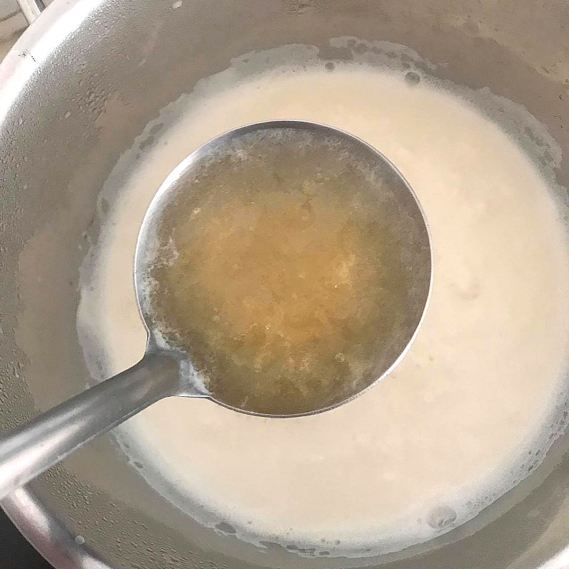 Bước 2 Nấu hỗn hợp sữa panna cotta sữa chua thạch chanh dây