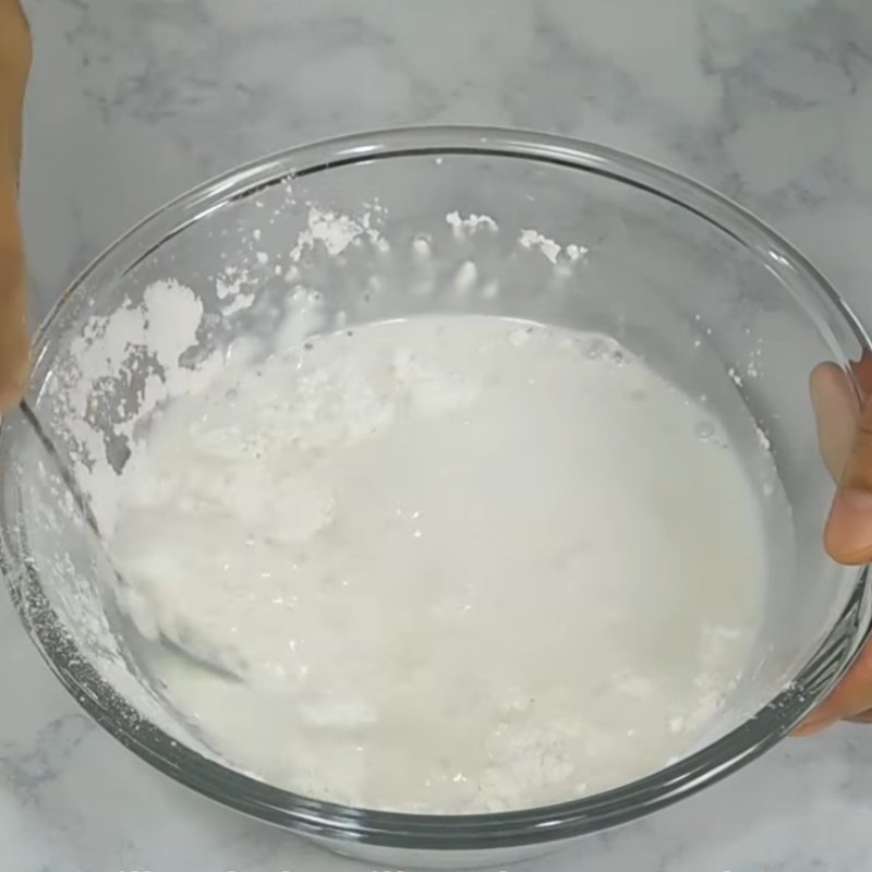 Bước 3 Pha nước cốt dừa Pudding đậu đỏ nước cốt dừa