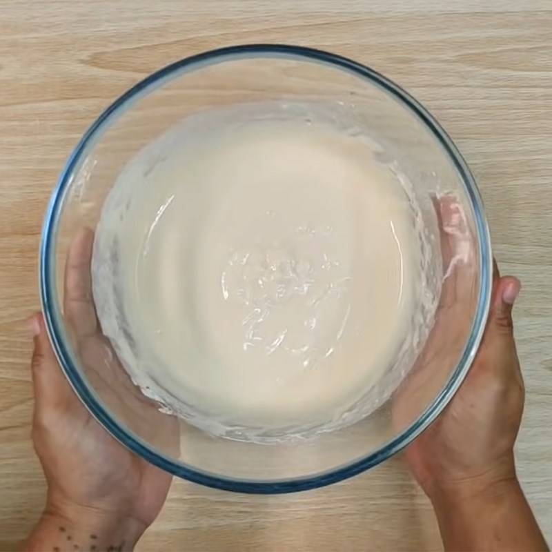 Bước 1 Rây và trộn bột Bánh pancake không cần bột nở