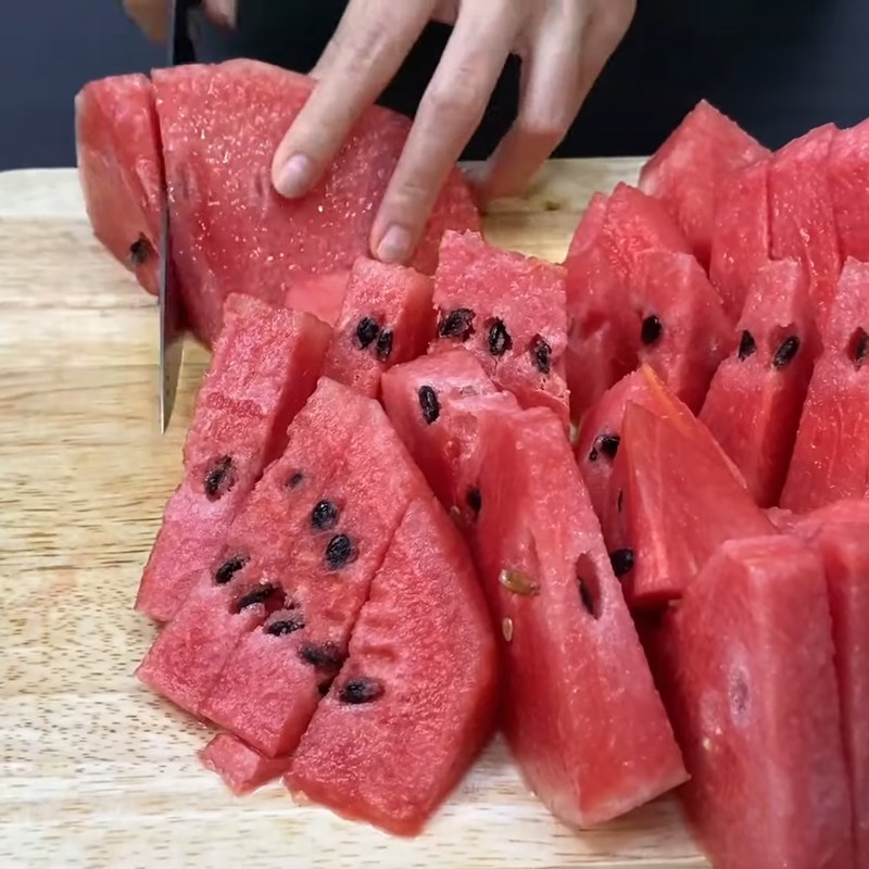 Bước 1 Sơ chế dưa hấu và dứa Nước ép dưa hấu dứa