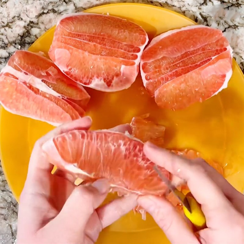 Bước 1 Sơ chế nguyên liệu Gỏi bưởi tai heo