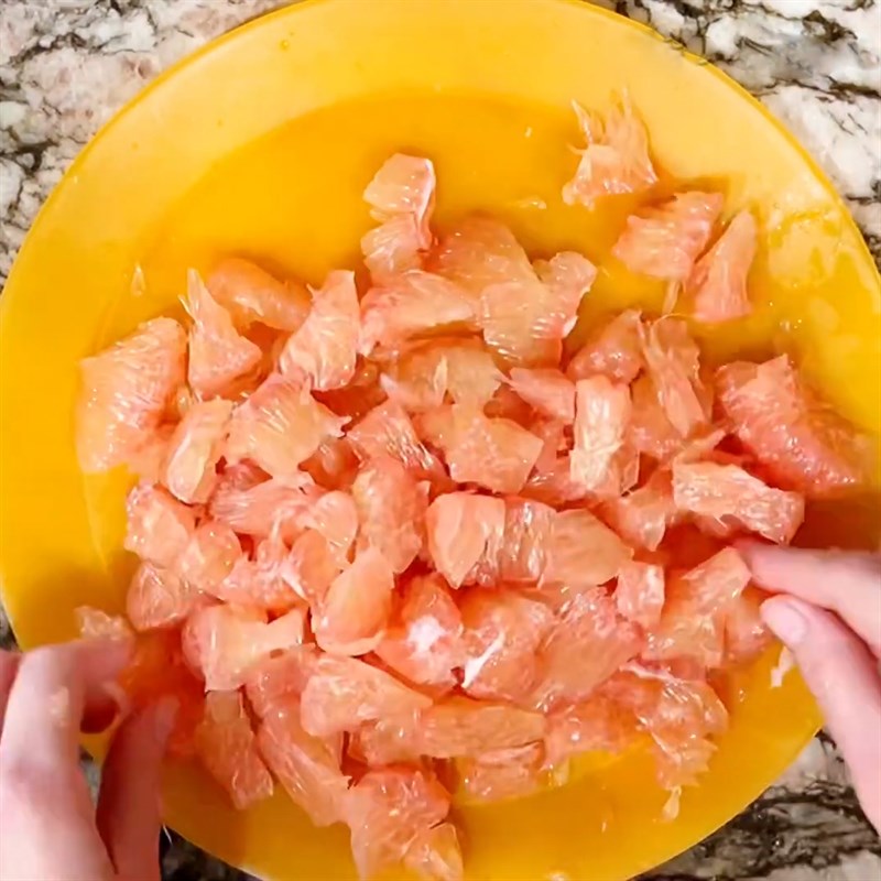 Bước 1 Sơ chế nguyên liệu Gỏi bưởi tai heo