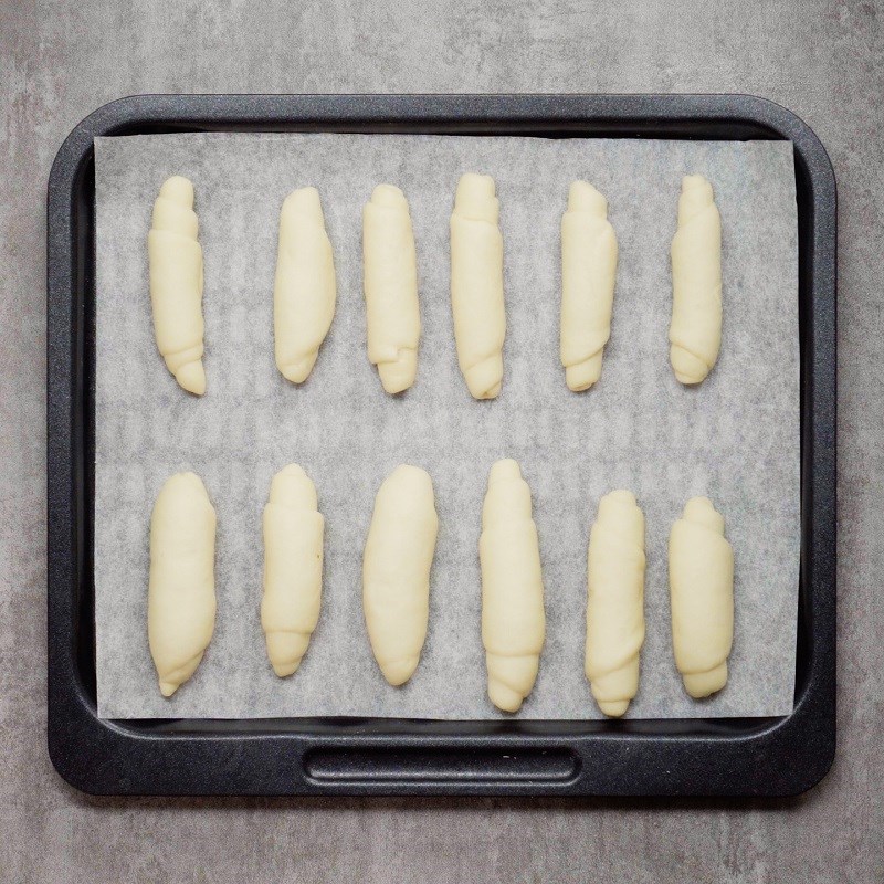 Bước 4 Tạo hình bánh Bánh mì mini bằng nồi chiên không dầu