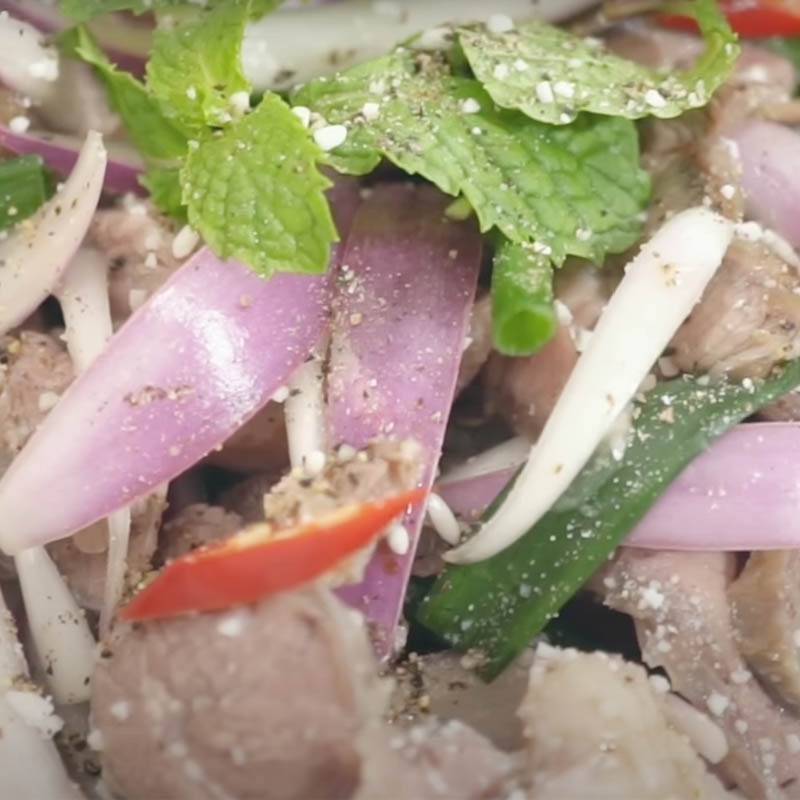 3 cách đơn giản làm salad thịt bò kiểu Thái thơm ngon cho cả nhà