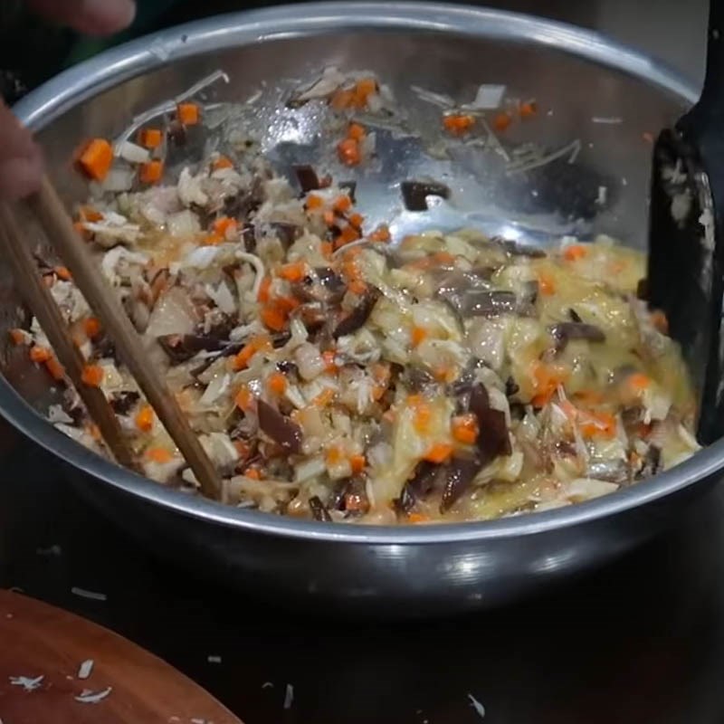 Bước 3 Trộn chả Chả cua biển