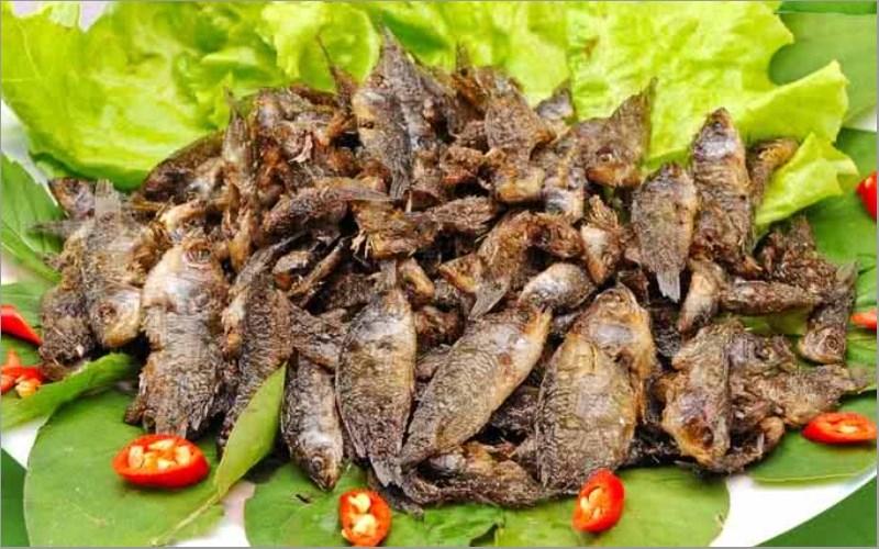 Cá rô chiên xù