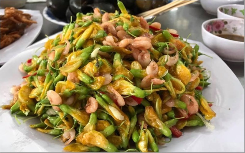 Tép xào bông điên điển 