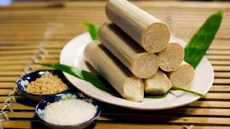 Cơm nướng ống (cơm lam)