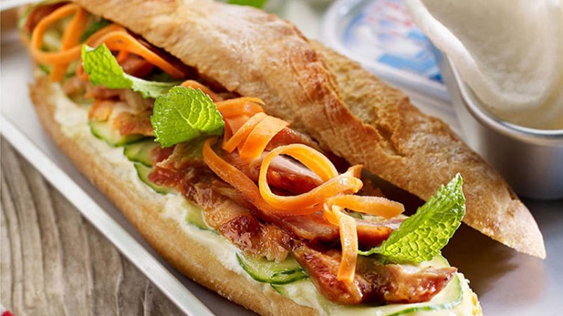 Bánh mì Cam Ranh