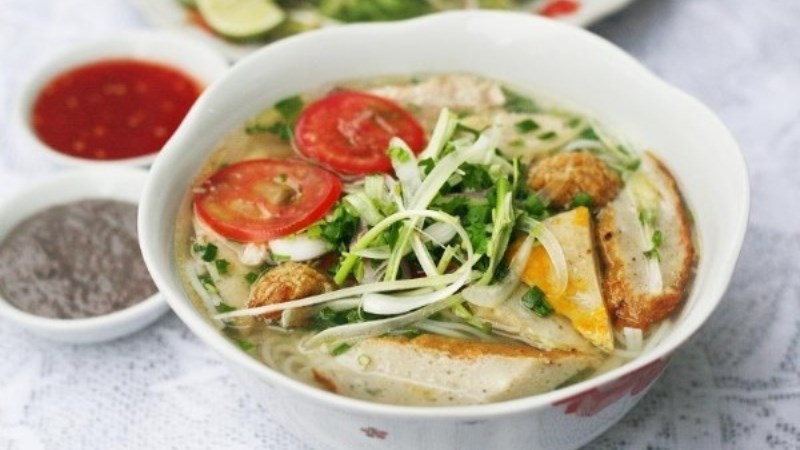 Bánh canh chả cá
