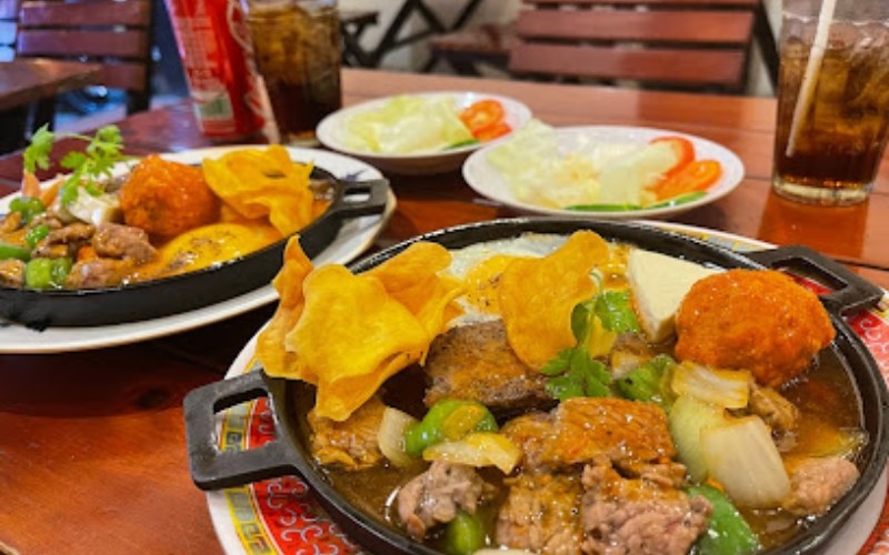 Món ăn tại Quán Bánh Mì Chảo 176 