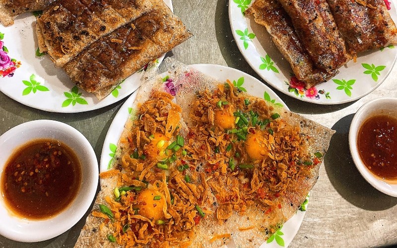Món ăn tại Quán Bánh tráng kẹp dì Hoa