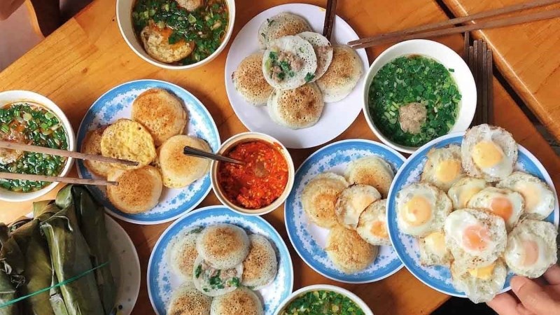 Bánh căn Lagi