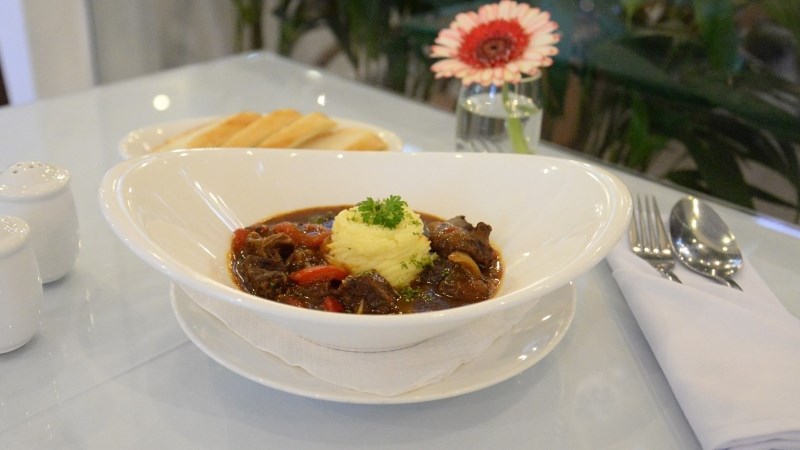 Nhà hàng Mai Sen Bistro 