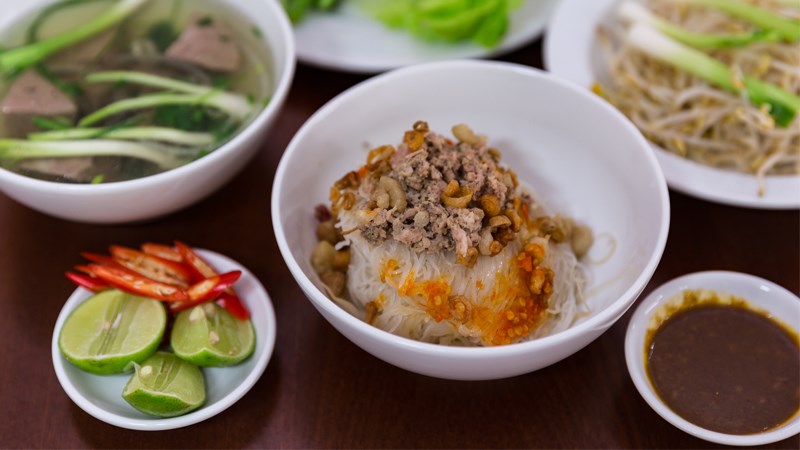 Phở khô