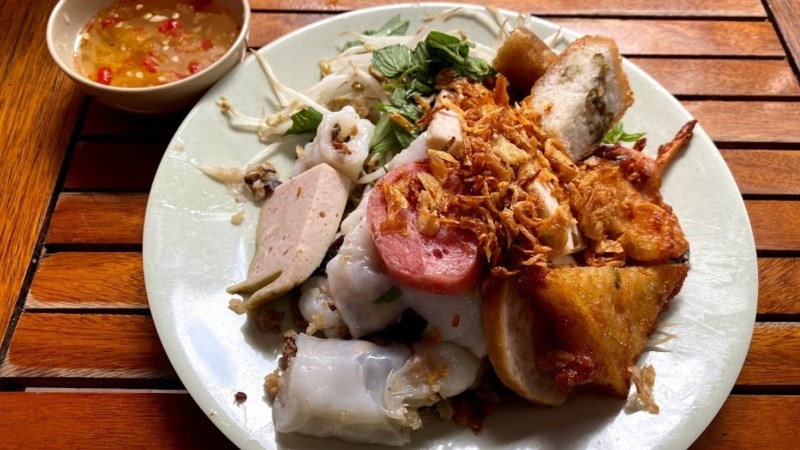 Quán Bánh Cuốn Nóng Hà