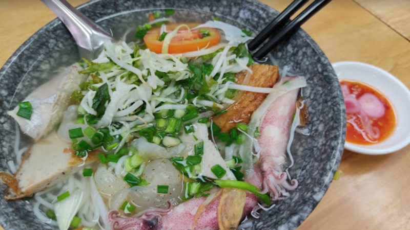 Quán Bún cá Yến Nha Trang