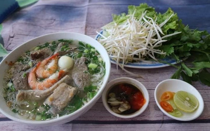 Món ăn tại Quán Hủ Tiếu Nam Vang Kỳ Quang